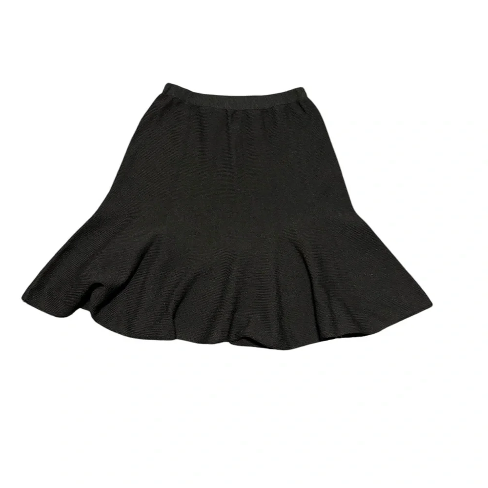 Eileen Fisher black wool skater skirt. Size M EUC
